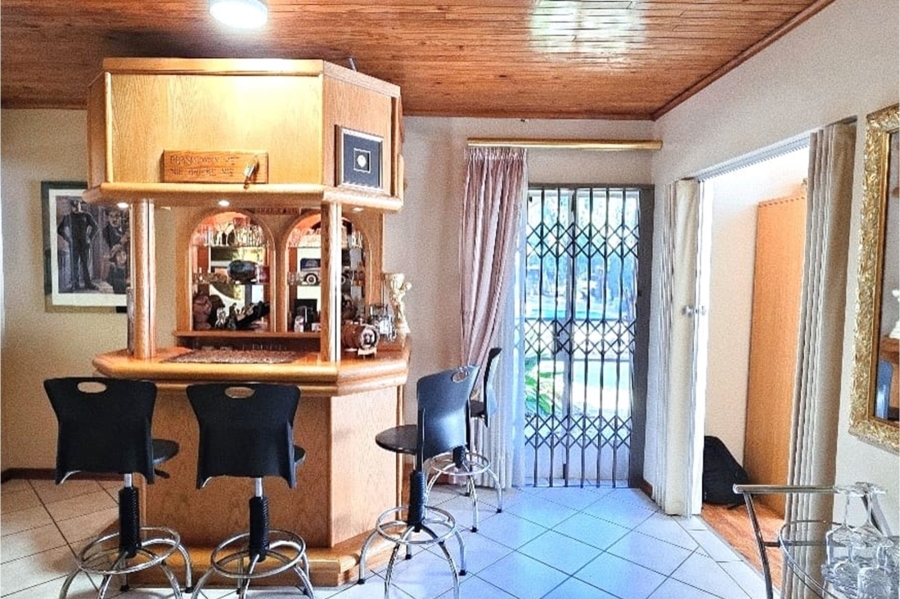 3 Bedroom Property for Sale in Vaalpark Free State